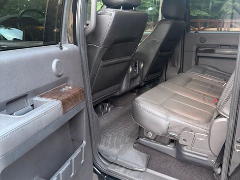 Used 2015 Ford F350 Platinum AWD/4WD image 8