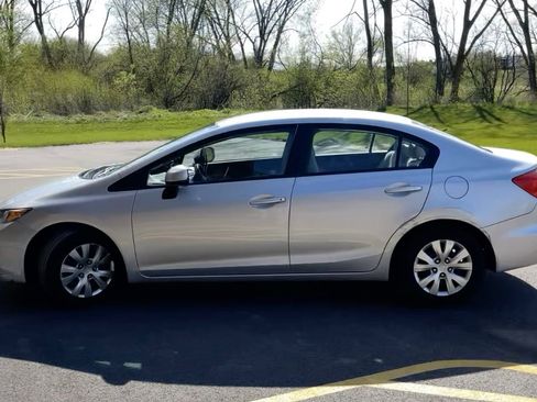 Used 2012 Honda Civic LX image 17