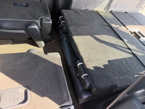 Used 2015 Ford Expedition EL XLT w/ Equipment Group 202A image 15