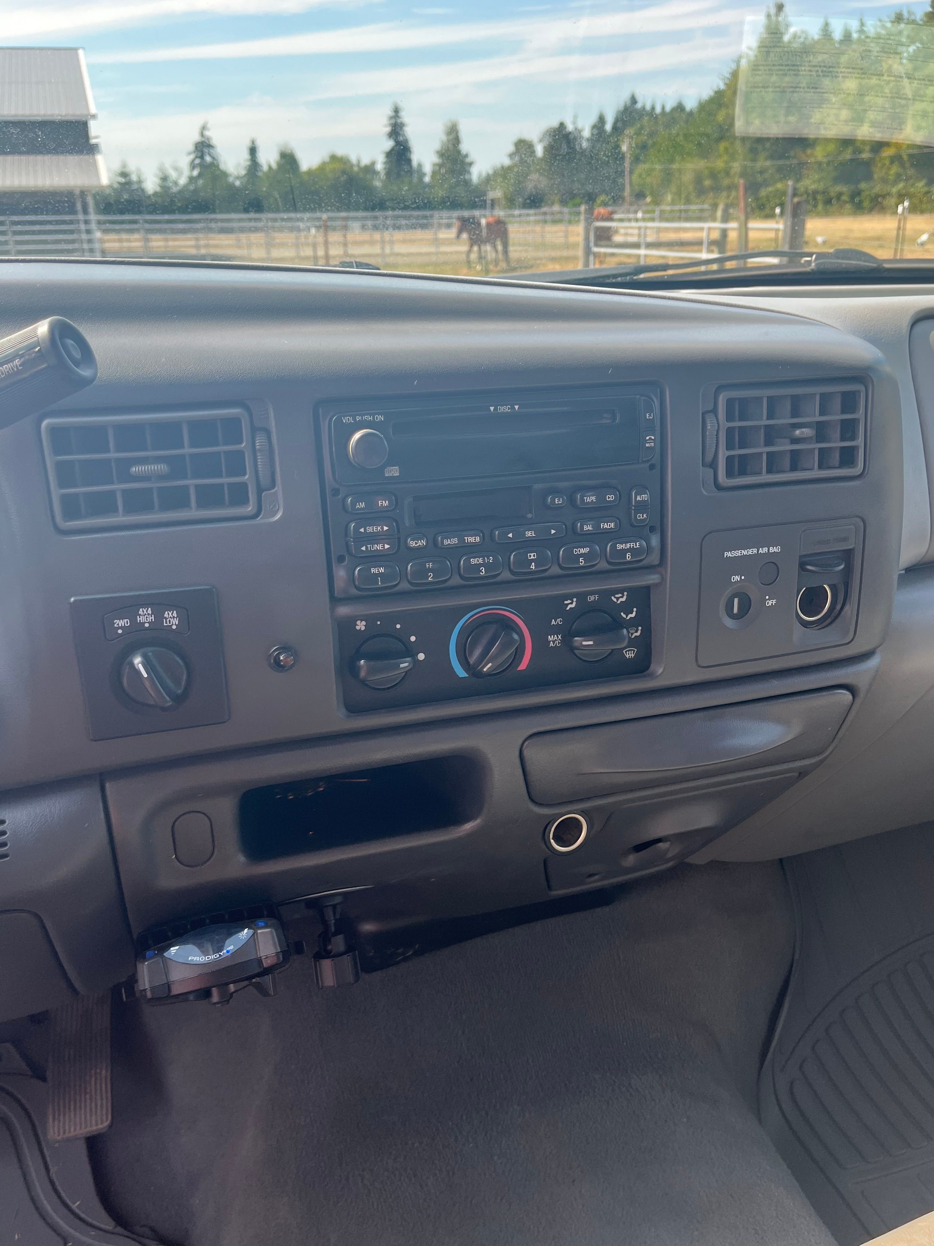 Used 2002 Ford F350 4x4 SuperCab Super Duty image 12