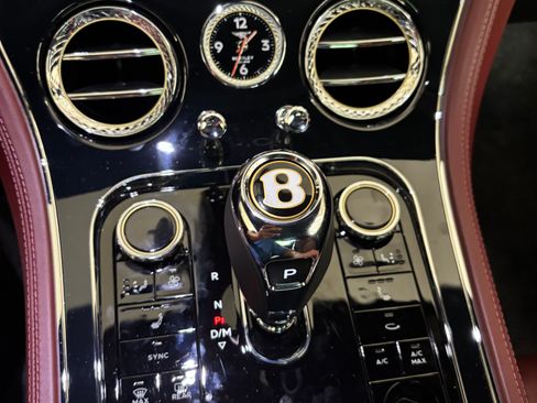 Used 2020 Bentley Continental GT V8 image 4