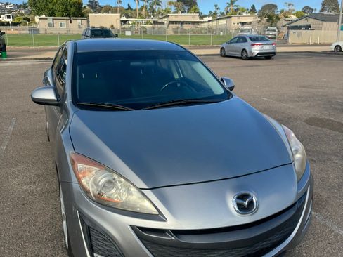 Used 2011 MAZDA MAZDA3 s Sport FWD image 6