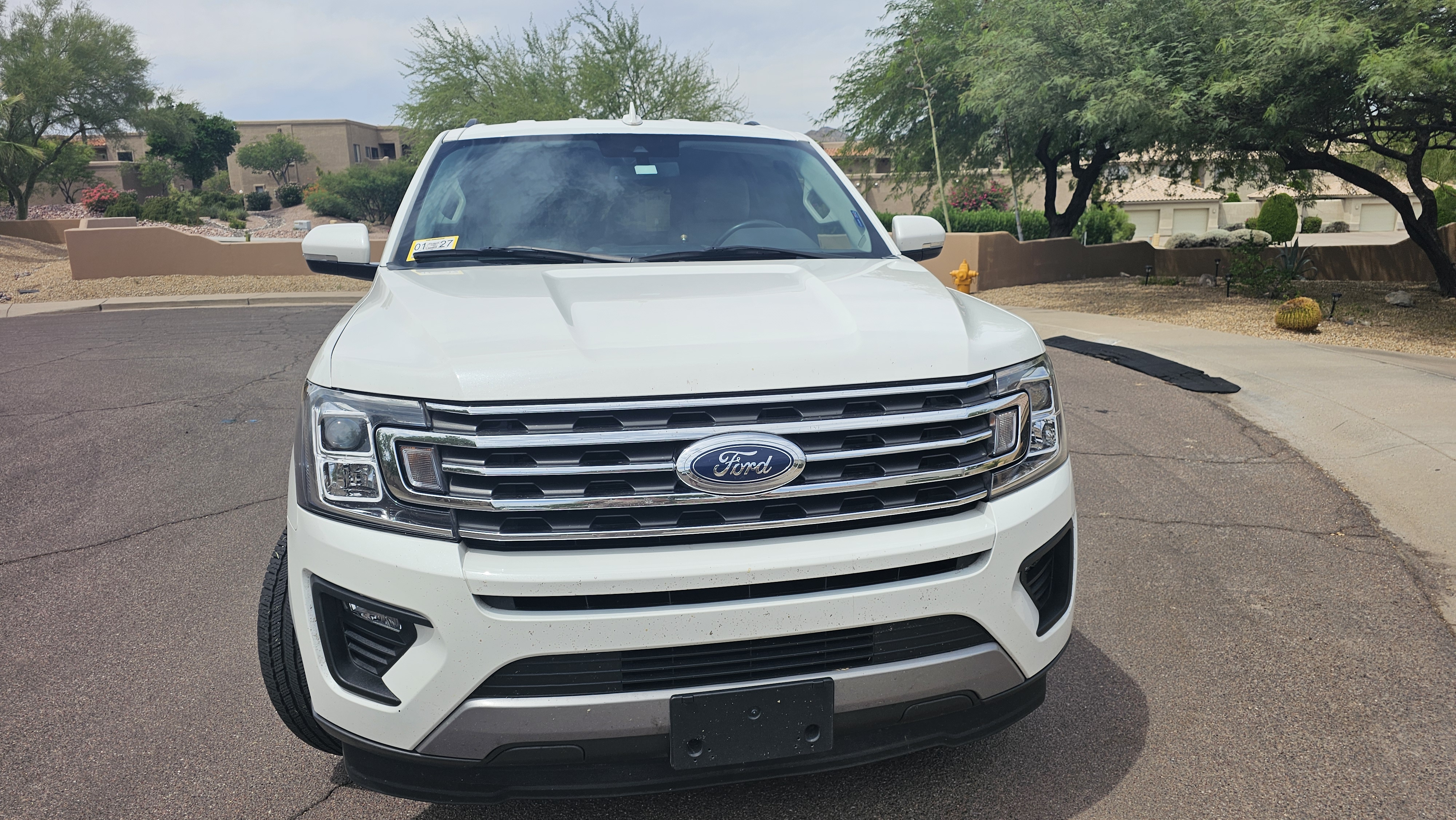 Used 2021 Ford Expedition XLT RWD image 1