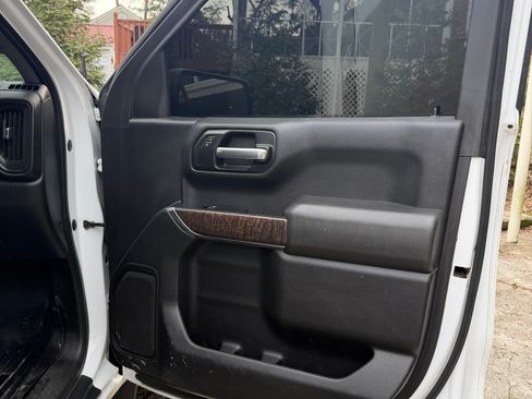 Used 2019 Chevrolet Silverado 1500 W/T w/ Trailering Package image 14