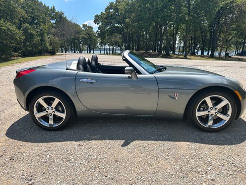 Used 2007 Pontiac Solstice GXP w/ Premium Package image 14