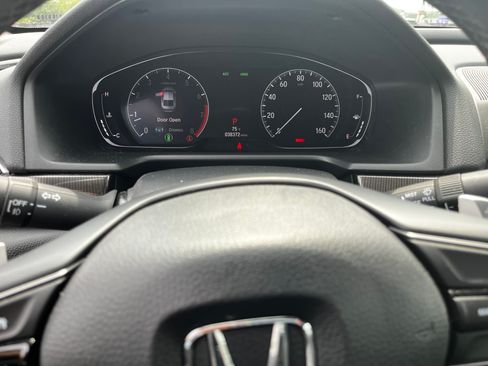 Used 2019 Honda Accord Sport image 18