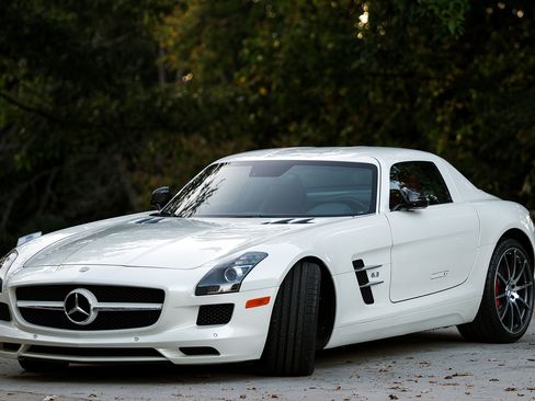 Used 2012 Mercedes-Benz SLS AMG Coupe image 6