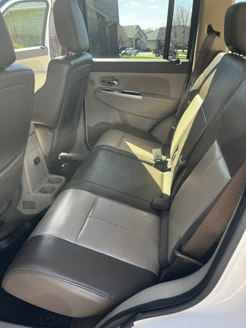 Used 2008 Jeep Liberty Limited w/ Premium Group AWD/4WD image 6