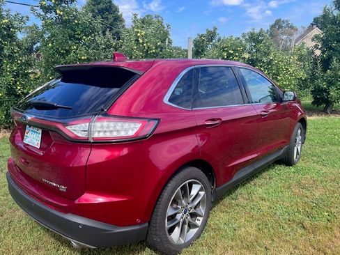 Used 2015 Ford Edge Titanium AWD/4WD image 4