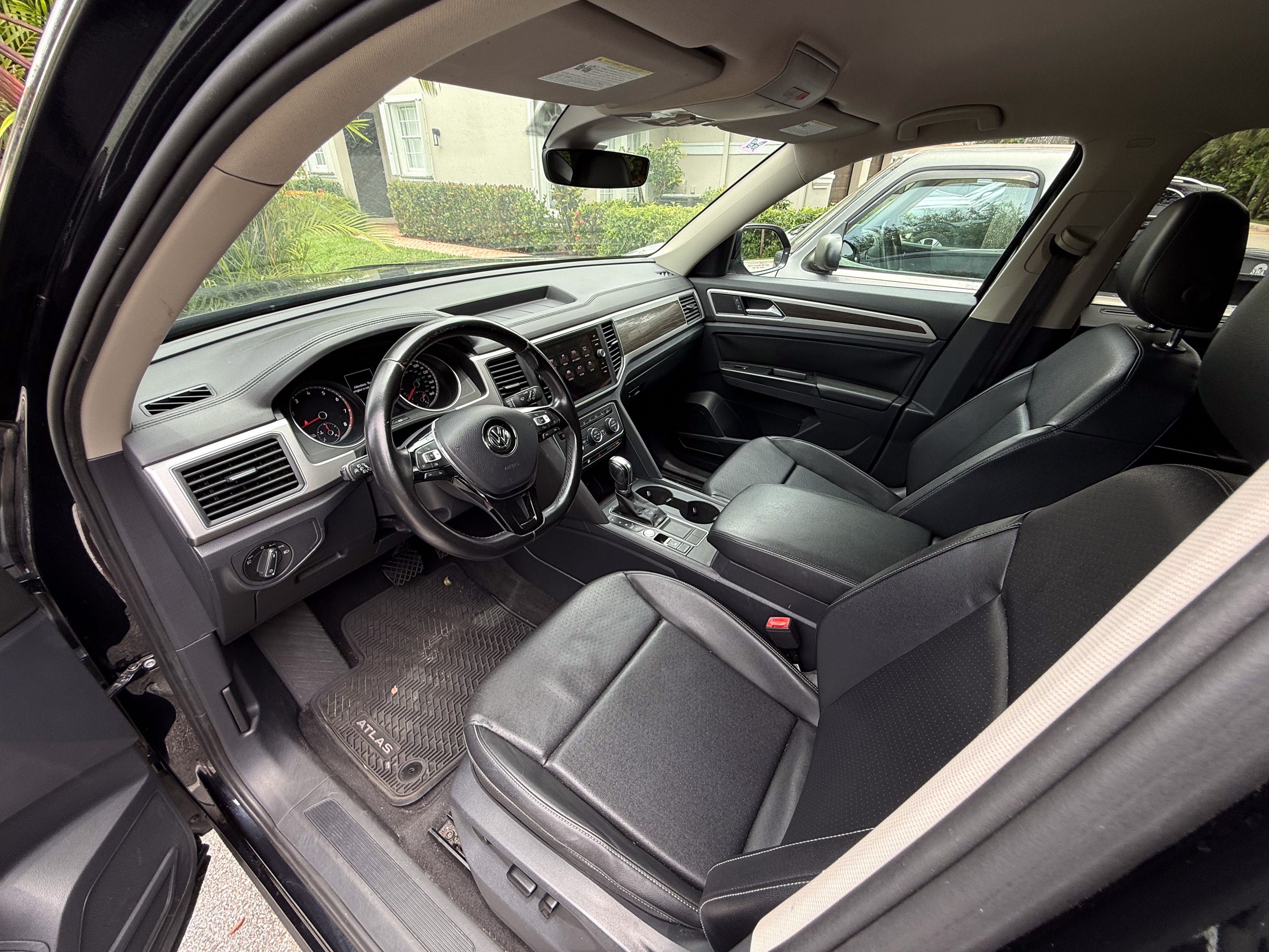 Used 2018 Volkswagen Atlas SE FWD image 9