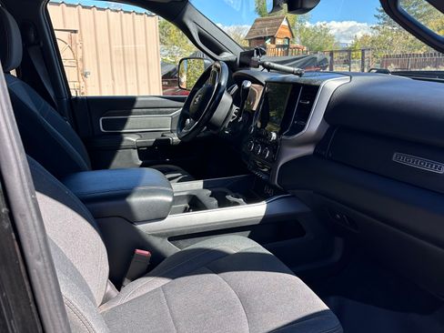 Used 2022 RAM 3500 Big Horn w/ Level A Equipment Group image 9