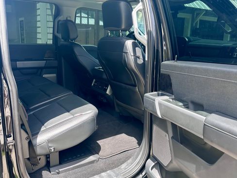 Used 2023 Ford F350 Lariat w/ Lariat Ultimate Package AWD/4WD image 12