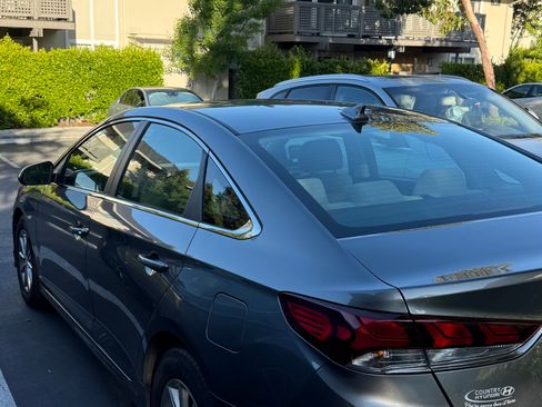 Used 2019 Hyundai Sonata SE w/ Cargo Package image 5