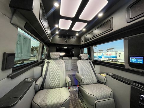 Used 2019 Mercedes-Benz Sprinter 170 image 6