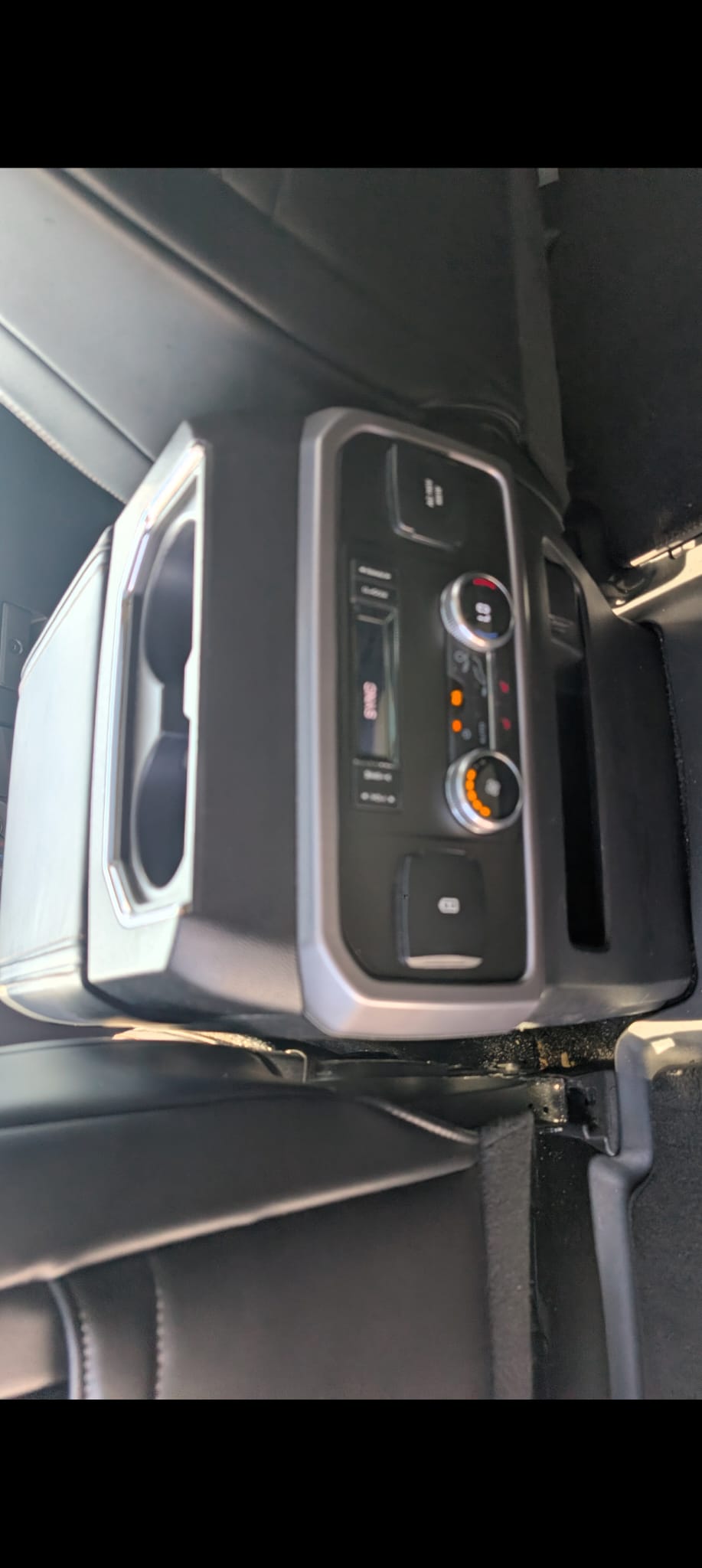 Used 2019 Ford Expedition Platinum RWD image 16