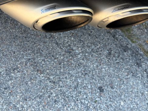 Used 2023 Lamborghini Urus Performante image 12