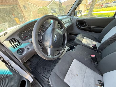 Used 2011 Ford Ranger XLT image 6