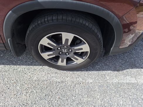 Used 2018 Honda Ridgeline RTL-T image 11