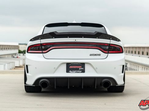 Used 2020 Dodge Charger Scat Pack image 9