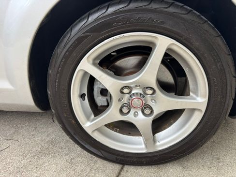Used 2000 Toyota MR2 RWD image 11