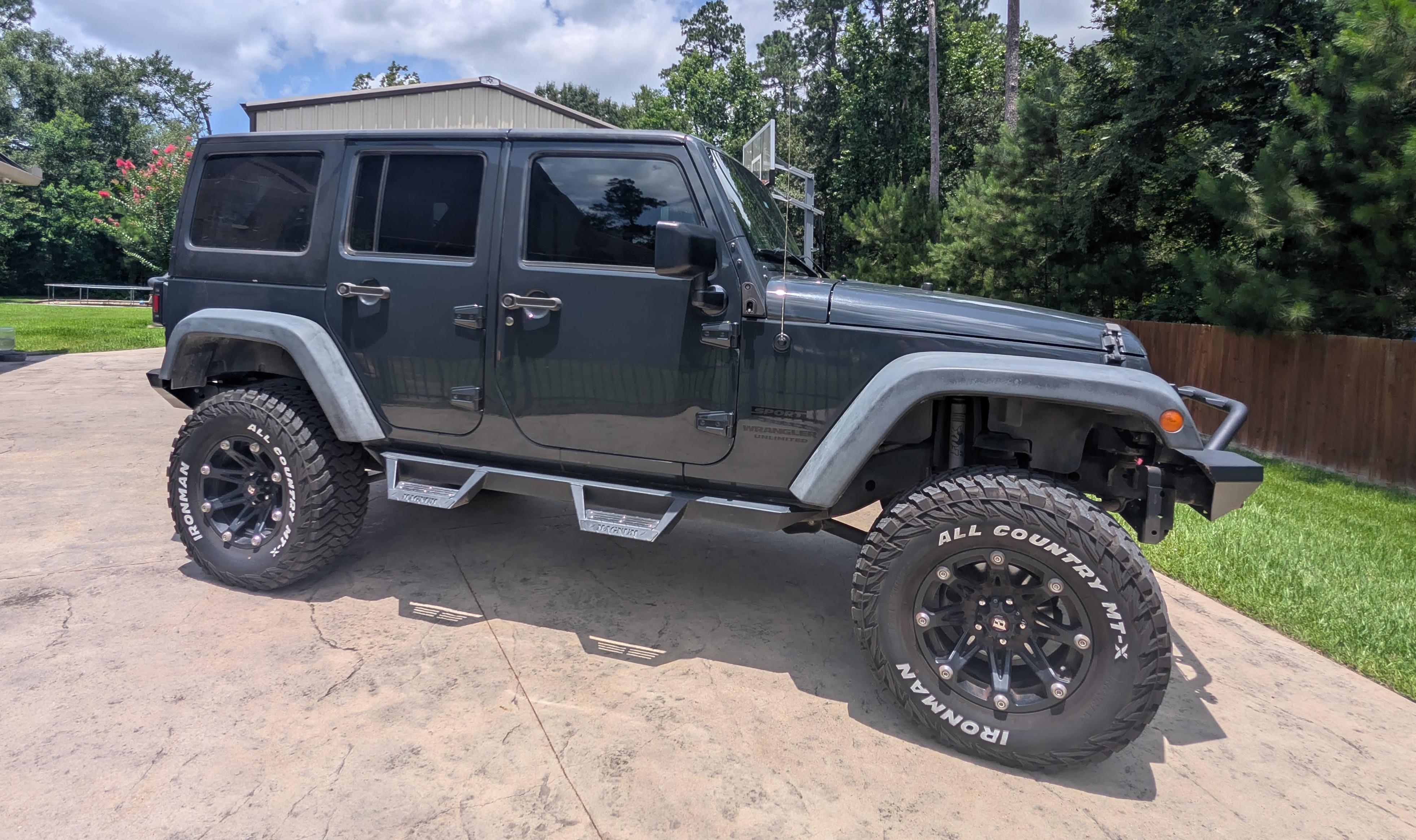 Used 2016 Jeep Wrangler Unlimited Sport AWD/4WD image 1