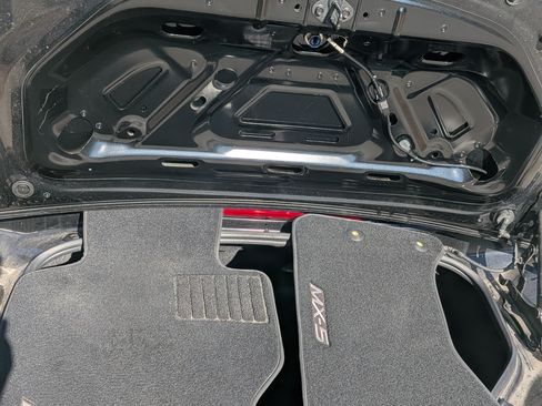 Used 2016 MAZDA MX-5 Miata Grand Touring image 15