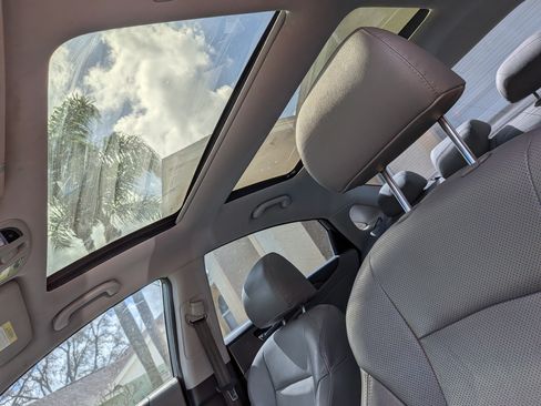 Used 2015 Hyundai Sonata Limited w/ Option Group 02 image 16