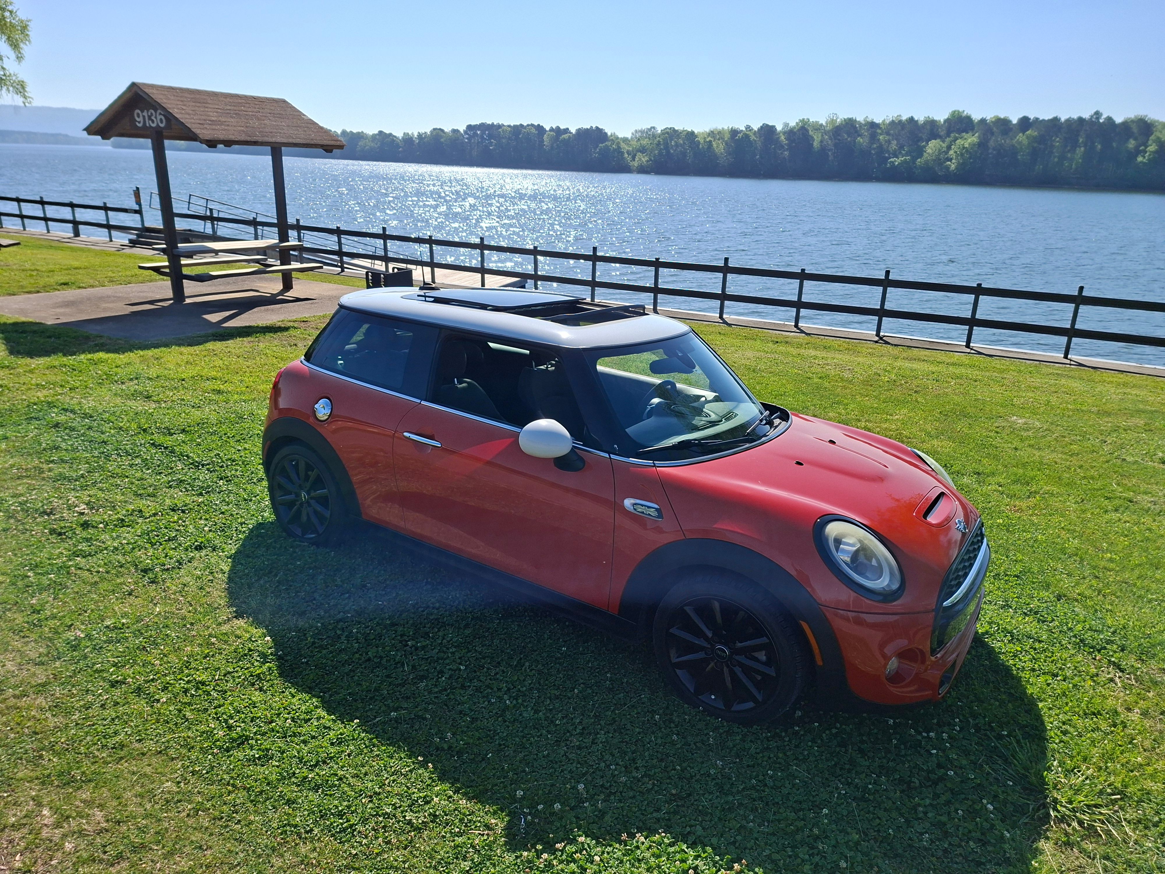 Used 2019 MINI Cooper S w/ Storage Package FWD image 1