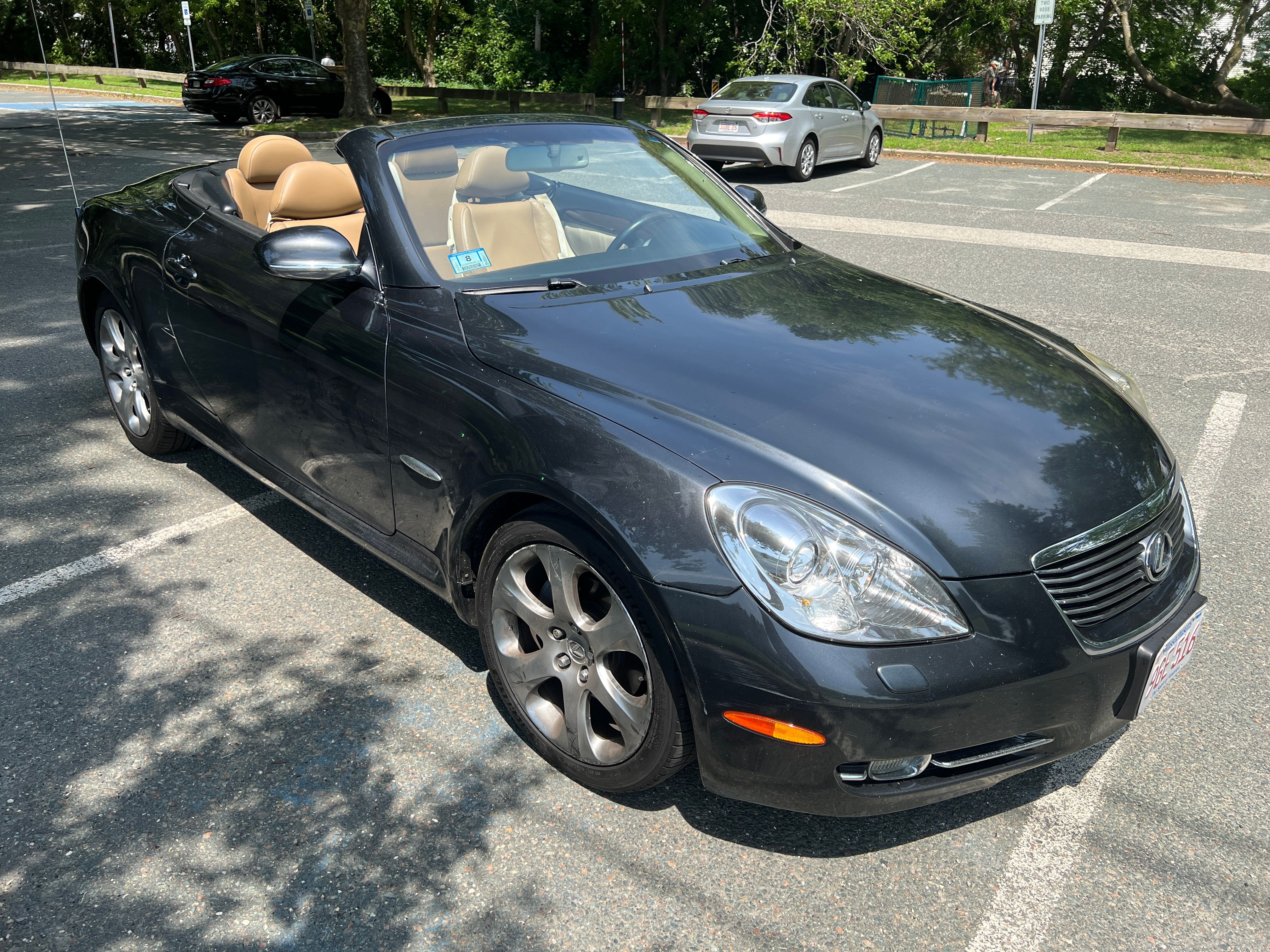 Used 2008 Lexus SC 430 Convertible RWD image 2