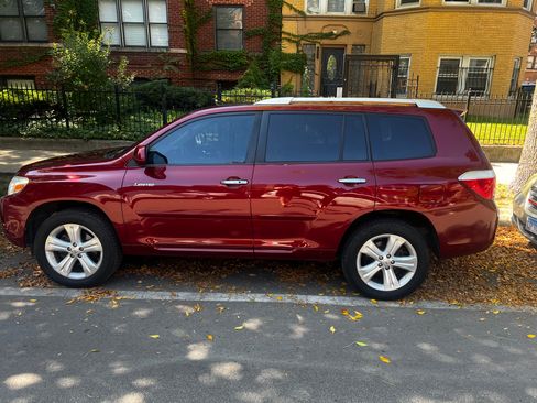Used 2010 Toyota Highlander Limited image 5