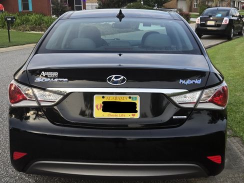 Used 2014 Hyundai Sonata Limited w/ Panoramic Sunroof Package 02 image 4