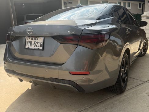 Used 2024 Nissan Sentra SV image 6