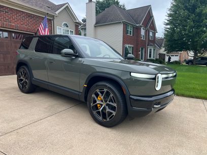 Used 2027 Rivian R2 Performance
