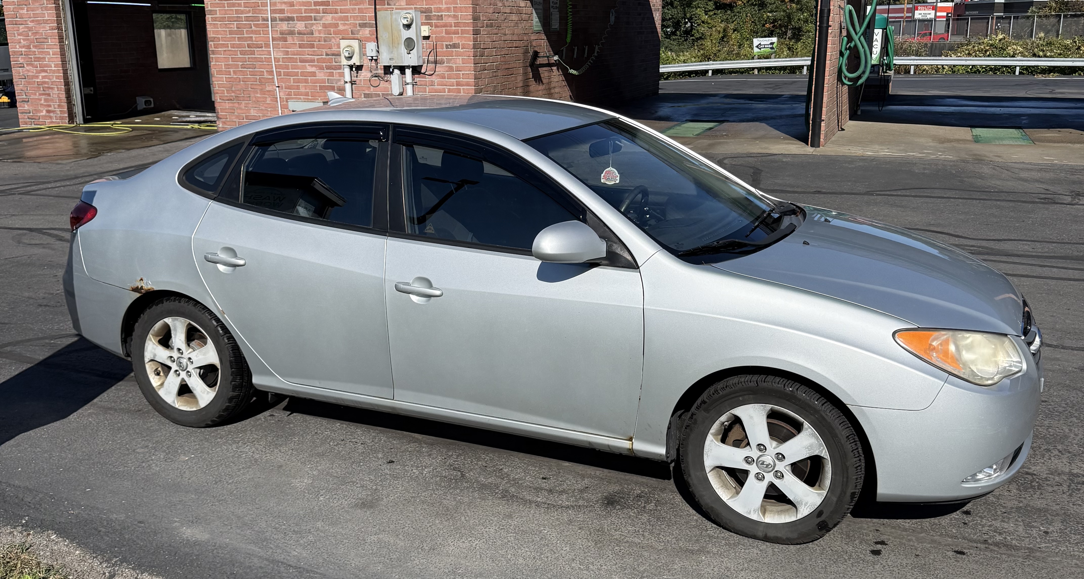 Used 2010 Hyundai Elantra SE FWD image 10