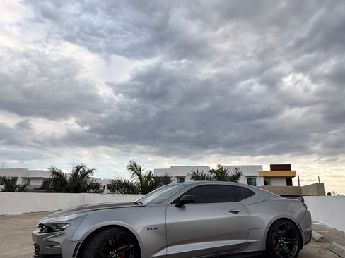 Used 2023 Chevrolet Camaro SS image 9