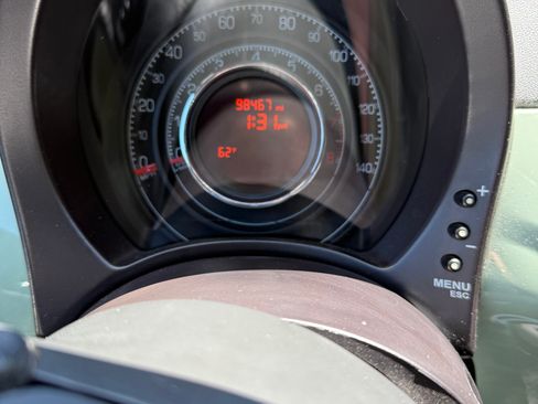 Used 2012 FIAT 500 Sport w/ Safety & Convenience Pkg FWD image 12