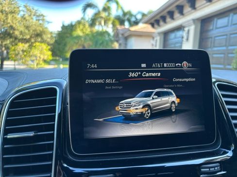 Used 2017 Mercedes-Benz GLS 550 4MATIC image 21