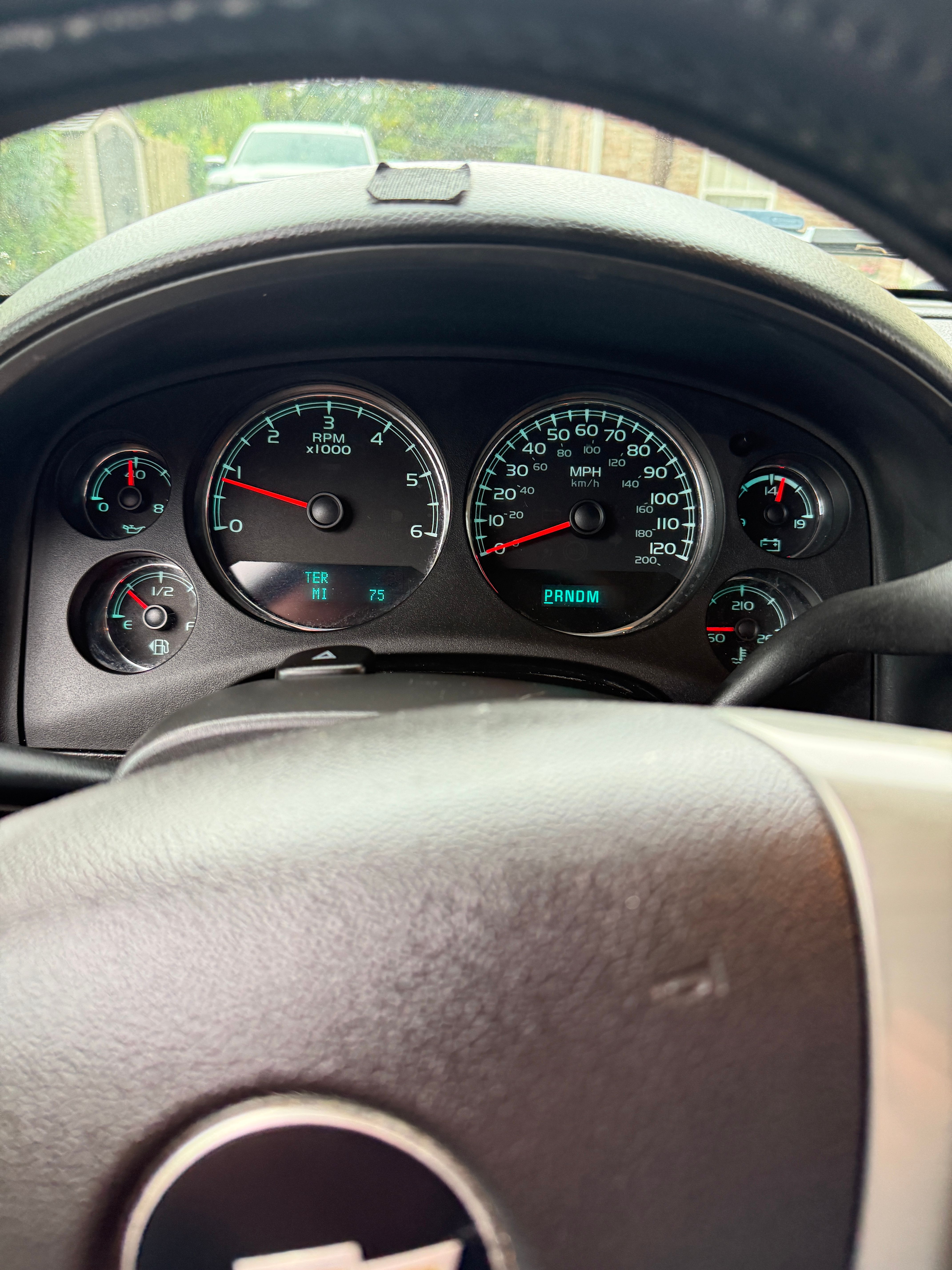 Used 2013 Chevrolet Suburban LT RWD image 14
