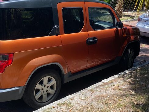 Used 2009 Honda Element EX image 1