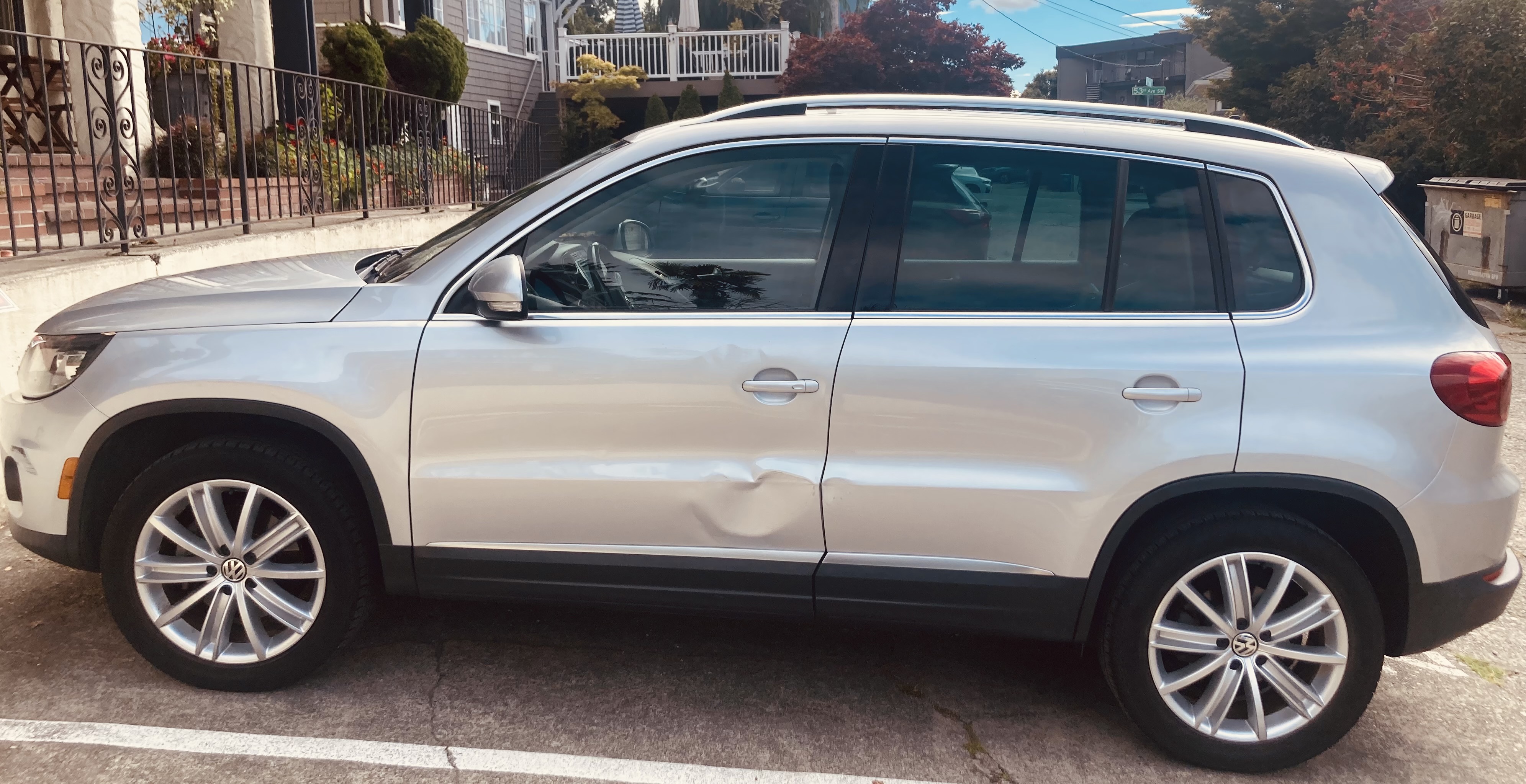 Used 2016 Volkswagen Tiguan SE FWD image 6