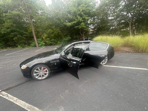 Used 2009 Maserati Quattroporte image 8