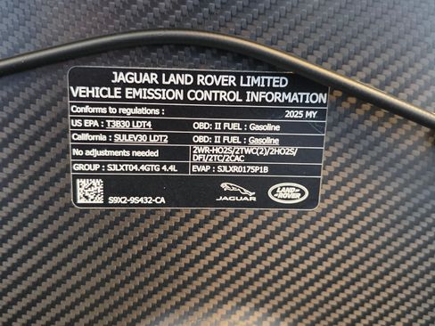 Used 2025 Land Rover Range Rover Sport SV Edition Two image 11