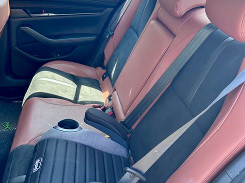 Used 2024 MAZDA MAZDA3 s image 6