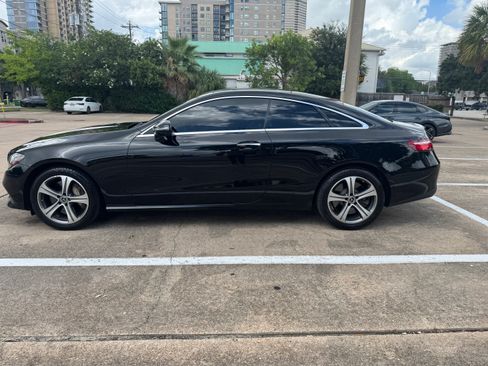 Used 2018 Mercedes-Benz E 400 4MATIC Coupe image 5