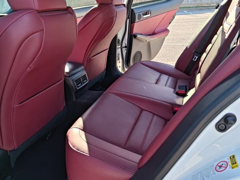 Used 2014 Lexus IS 350 image 21