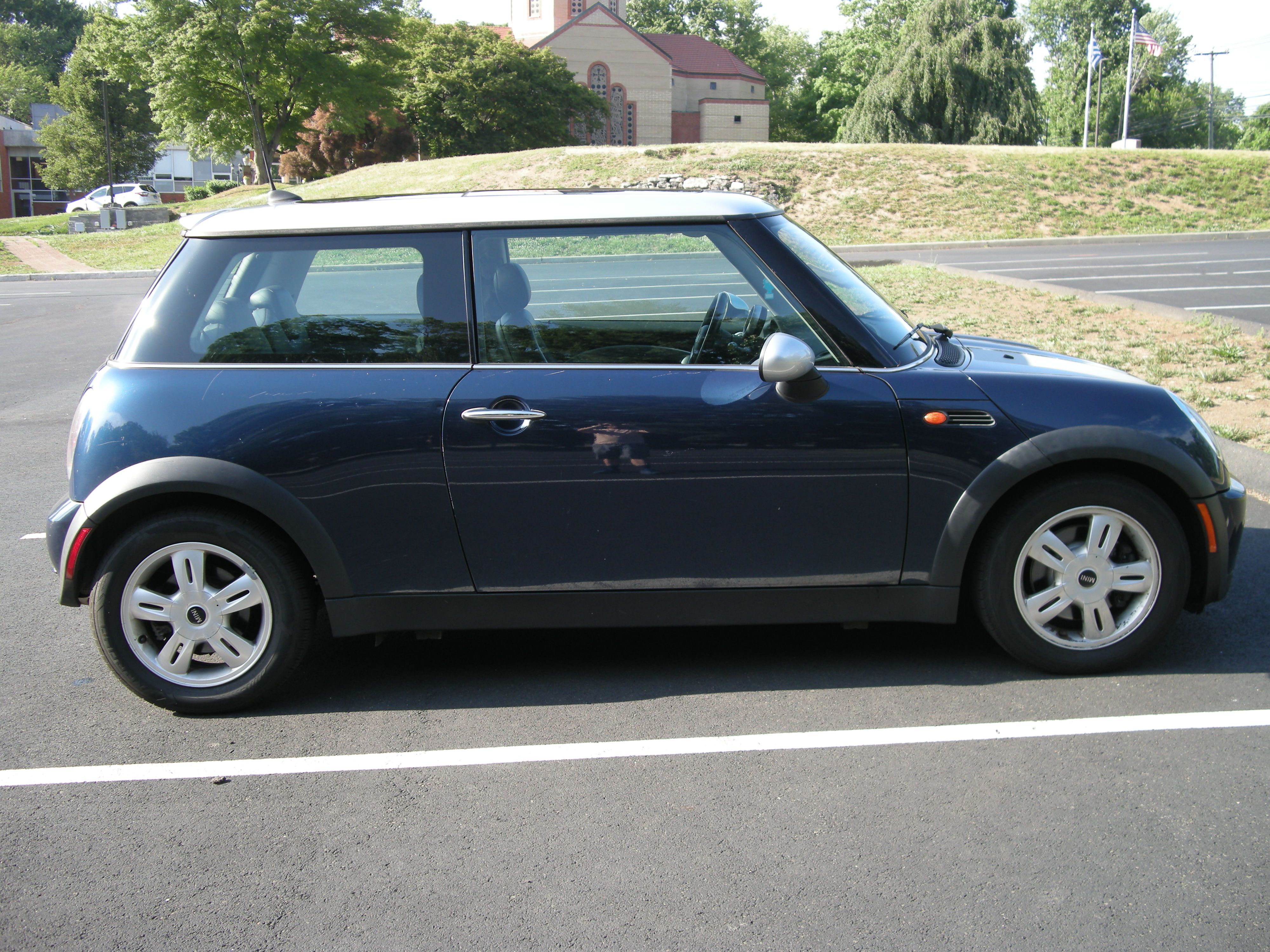 Used 2006 MINI Cooper Hardtop FWD image 13