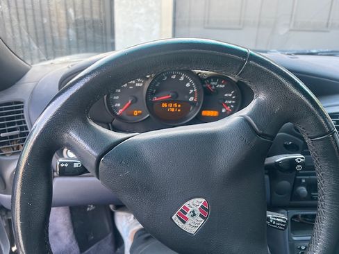 Used 2001 Porsche Boxster Cabriolet 2D image 10