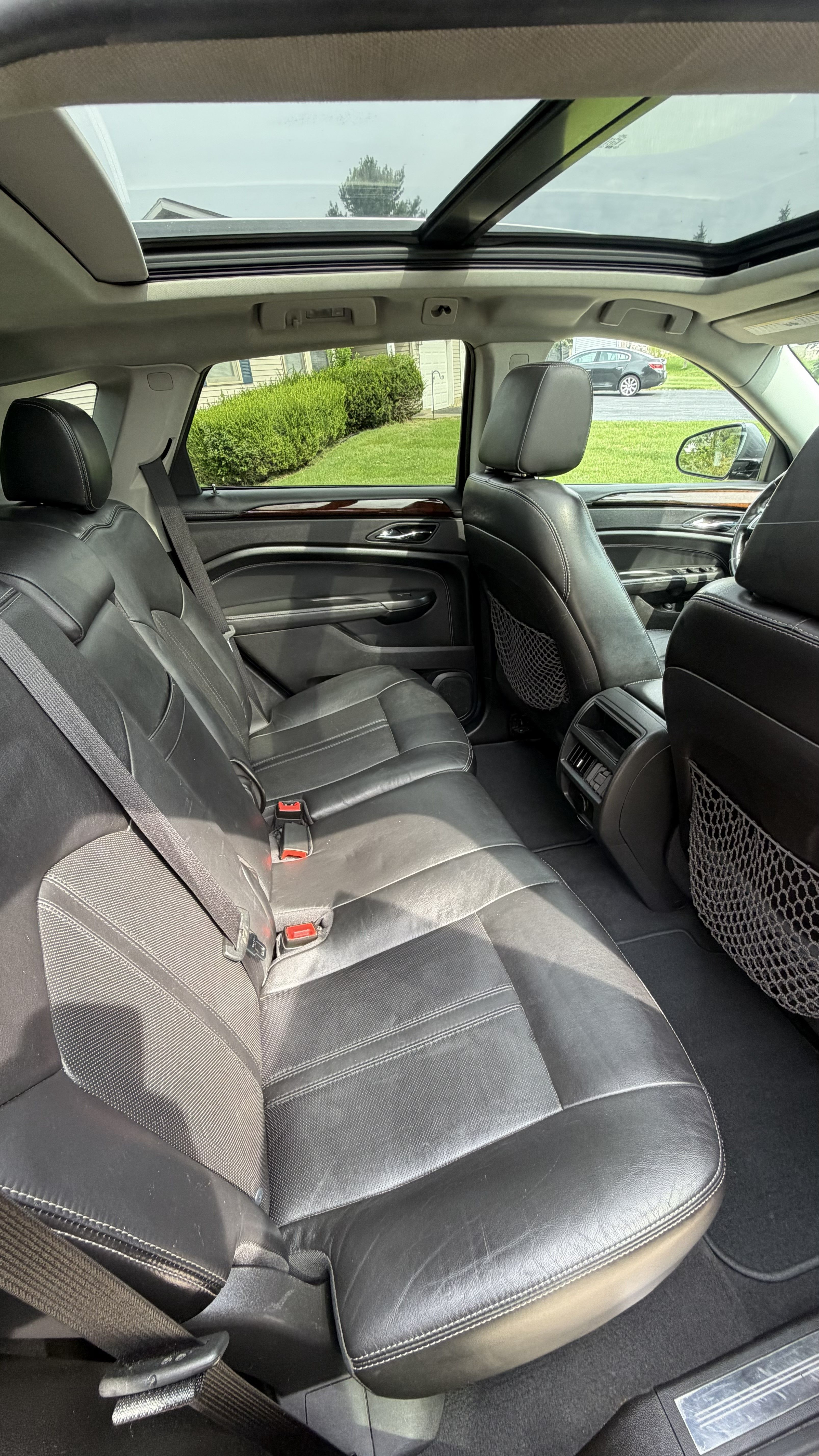Used 2012 Cadillac SRX Luxury AWD/4WD image 12