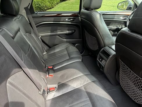 Used 2012 Cadillac SRX Luxury AWD/4WD image 12