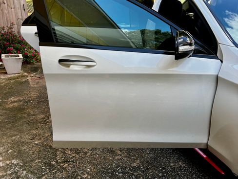 Used 2015 Mercedes-Benz S 550 S 550 4MATIC Sedan 4D image 9